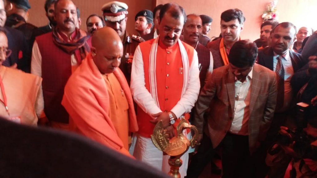 संस्कृति विभाग के वेबसाइट का किया लोकार्पण, कुम्भ मेला पर बनी लघु फिल्म एवं कुम्भ काफीटेबल बुक का विमोचन