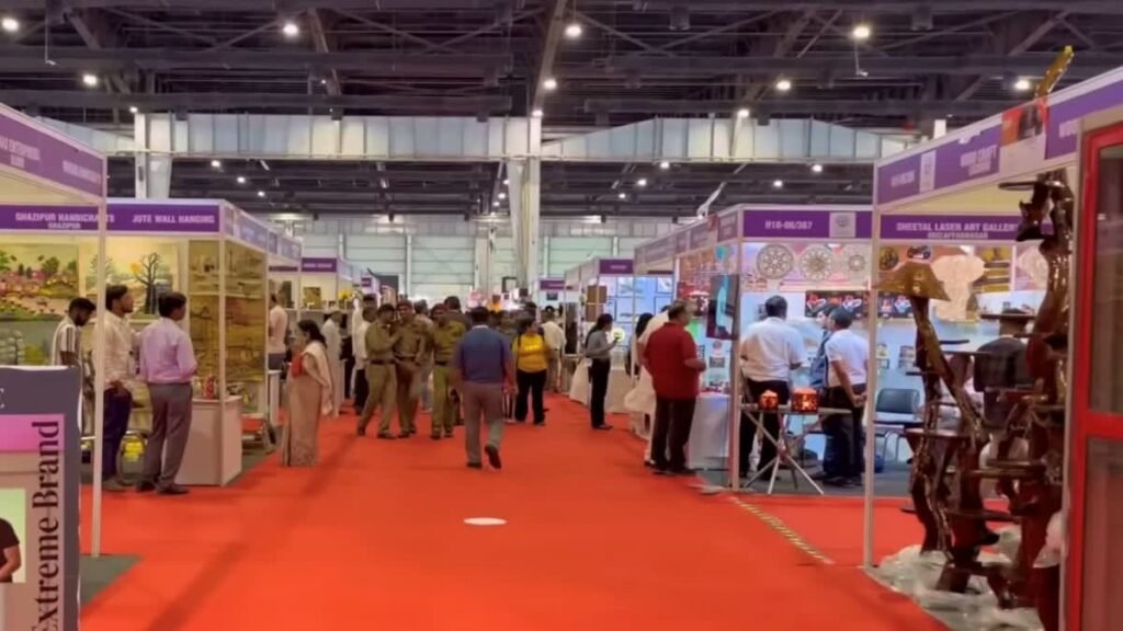 यूपी के 75 जिलों में 9 से 18 अक्तूबर तक लगेंगे “स्वदेशी मेले”, कारीगरों को मिलेगा बड़ा मंच
